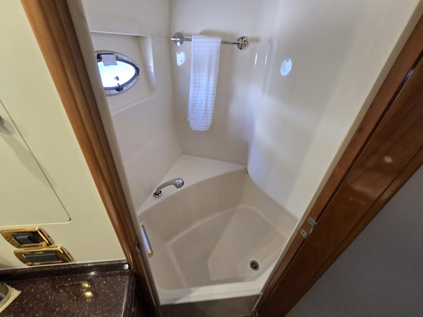 Photo 34
