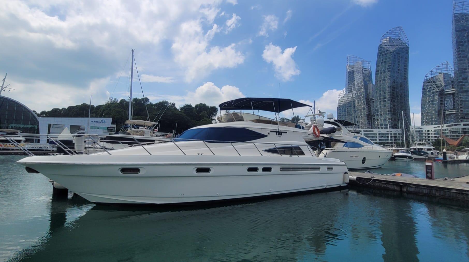 Sealine T52