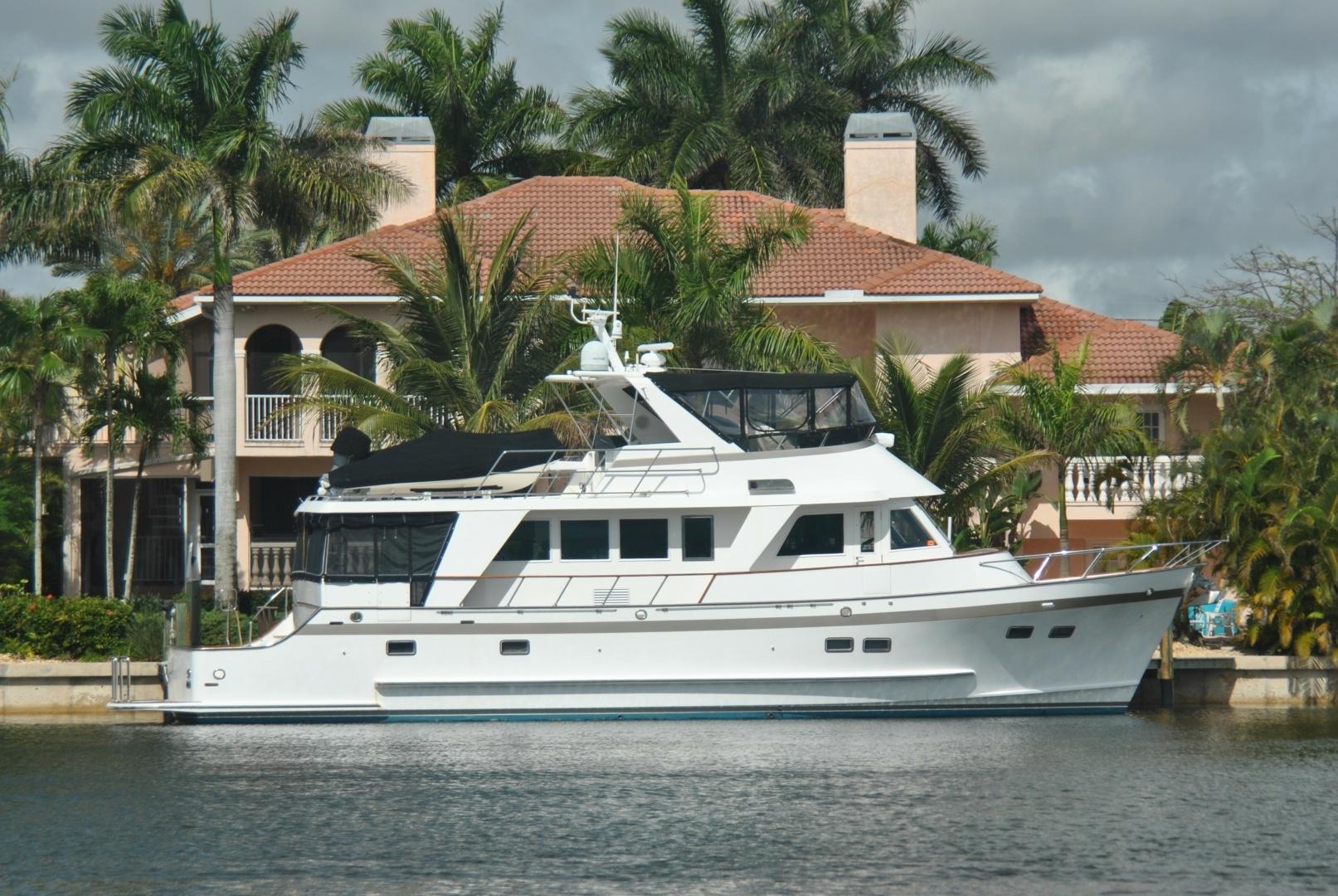 Grand Alaskan Raised Pilothouse