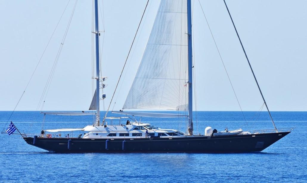 Perini Navi 46m
