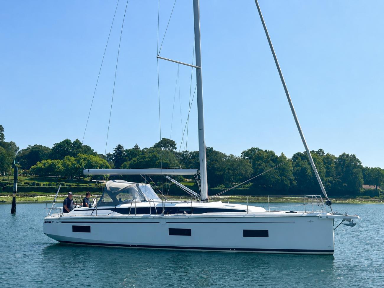 Bavaria C42