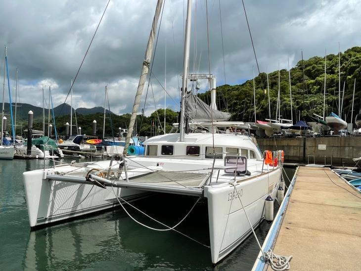 Lagoon 380