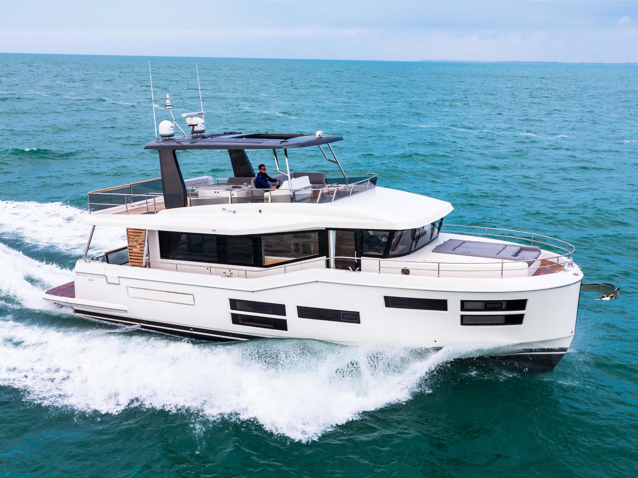 Beneteau Grand Trawler 63