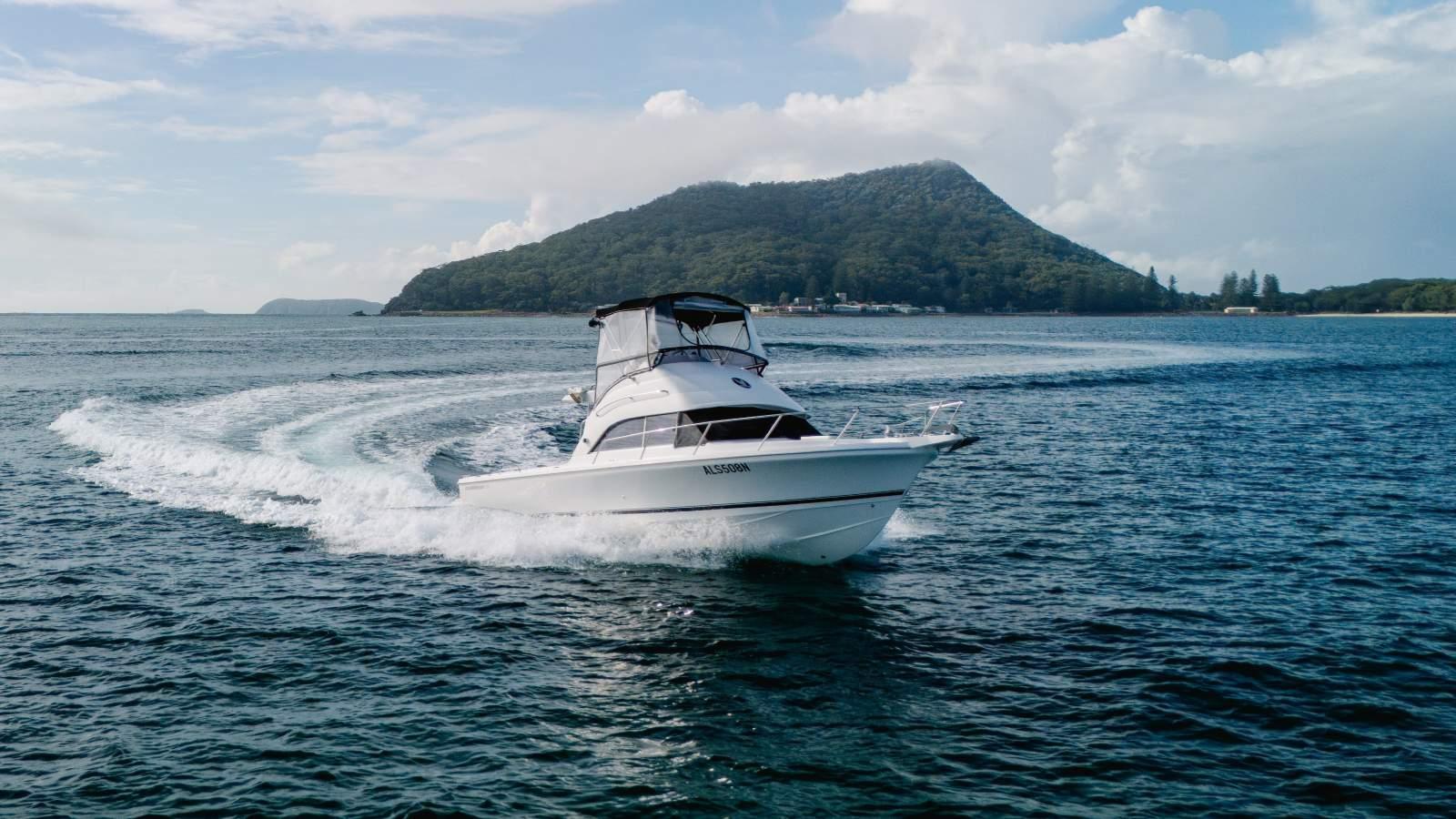 Caribbean 27 Flybridge