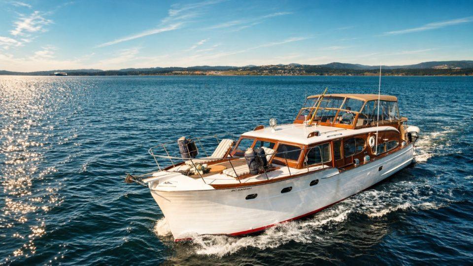Chris Craft Catalina 50