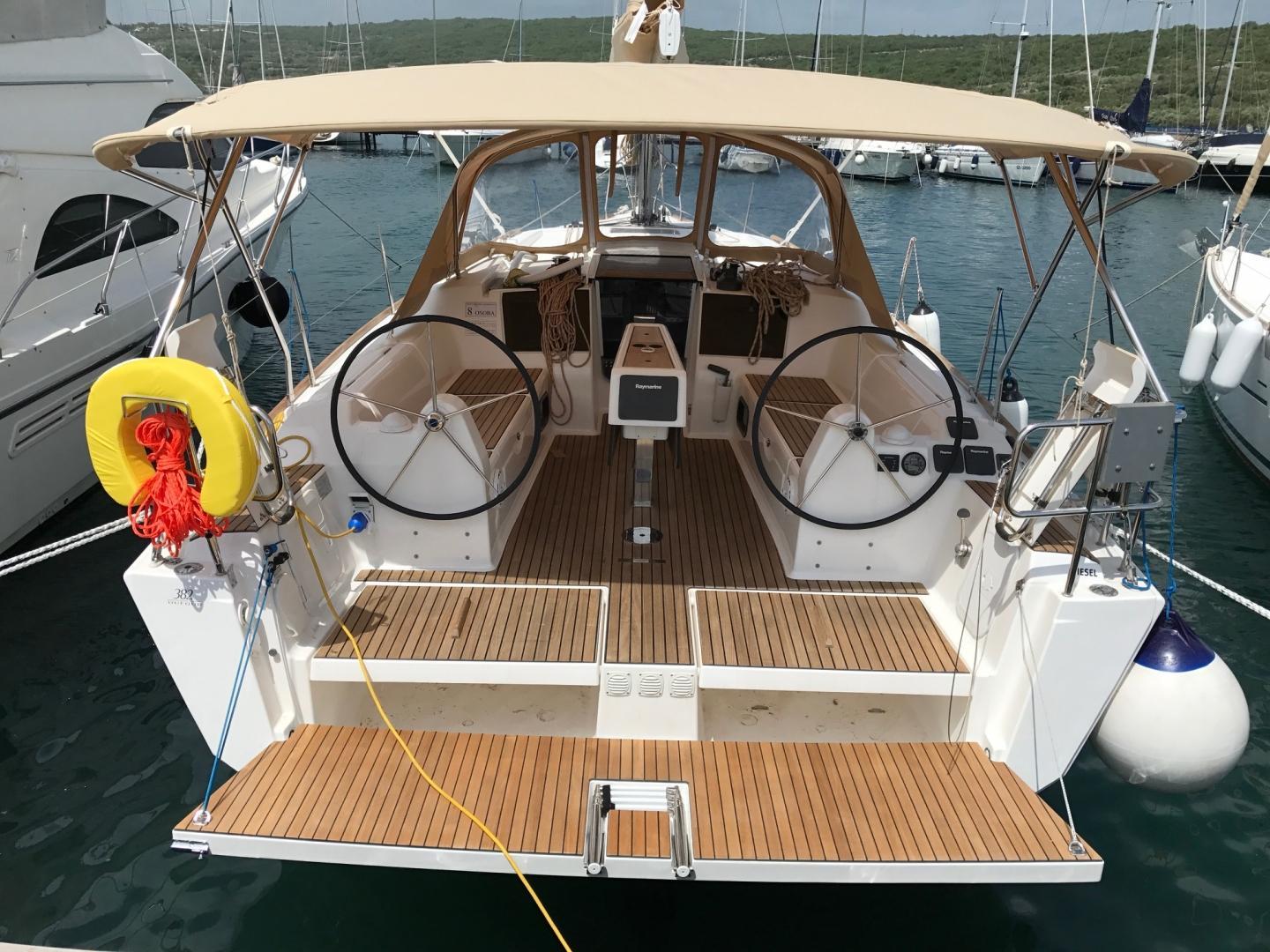Dufour 382 GL