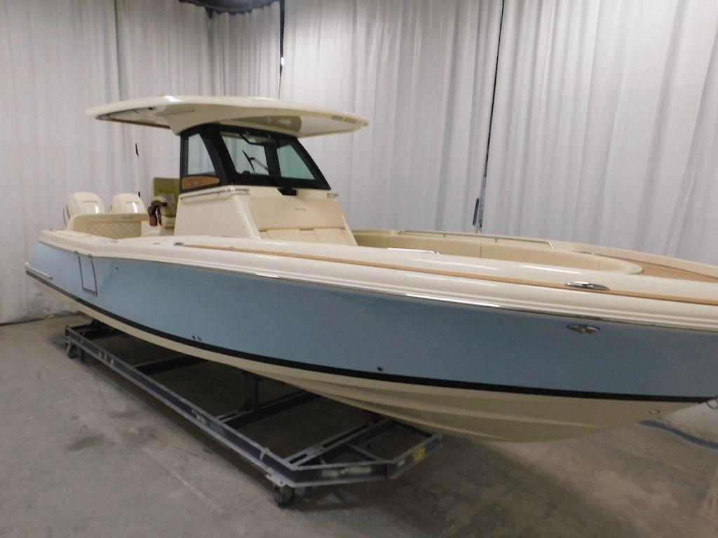 Chris Craft Catalina 30