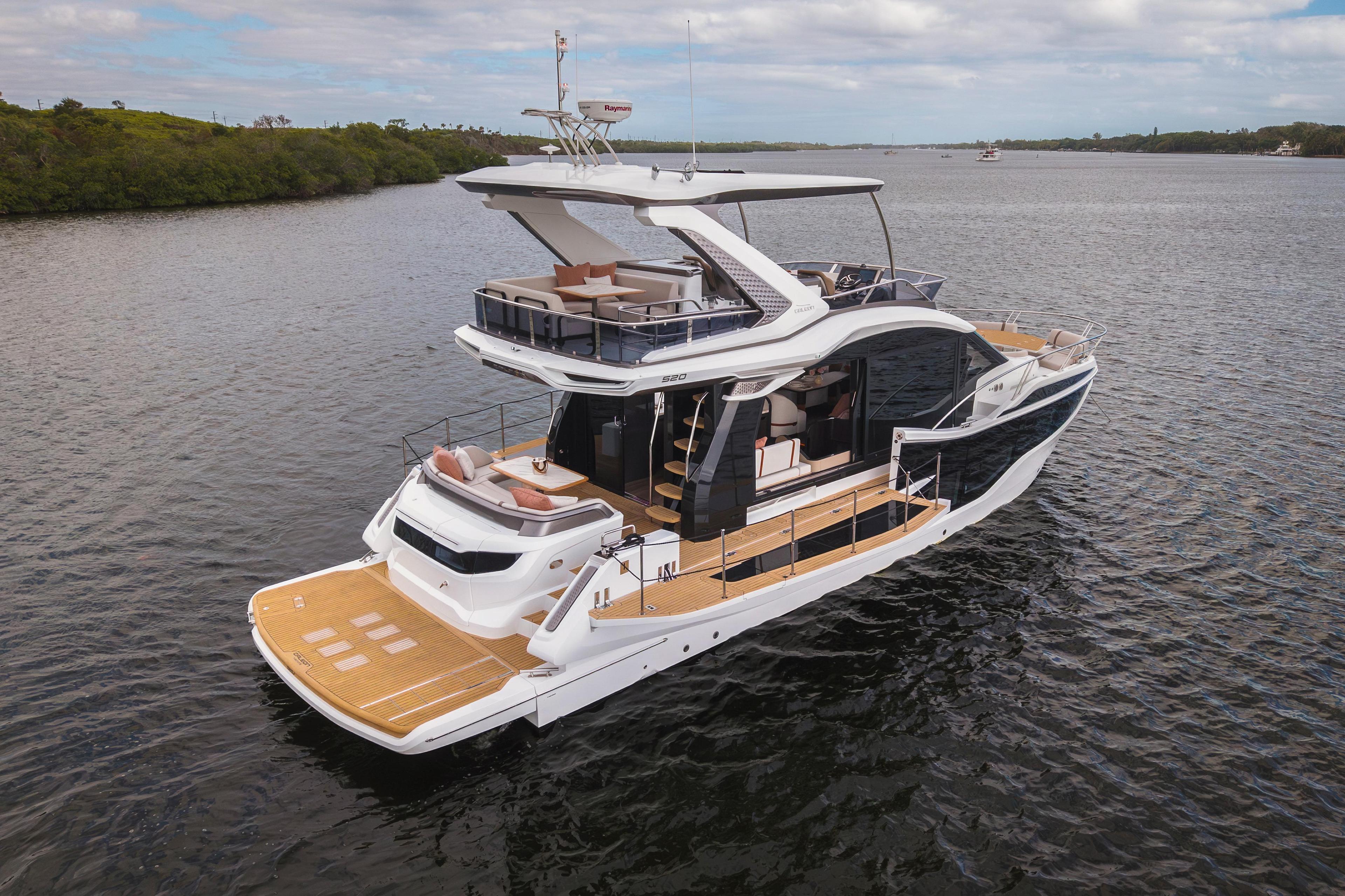 Galeon 520 Fly