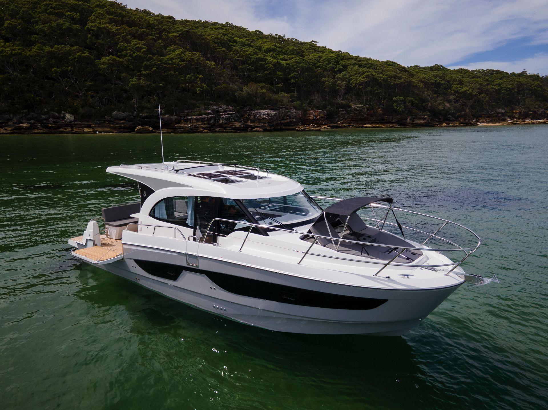 Beneteau Antares 11