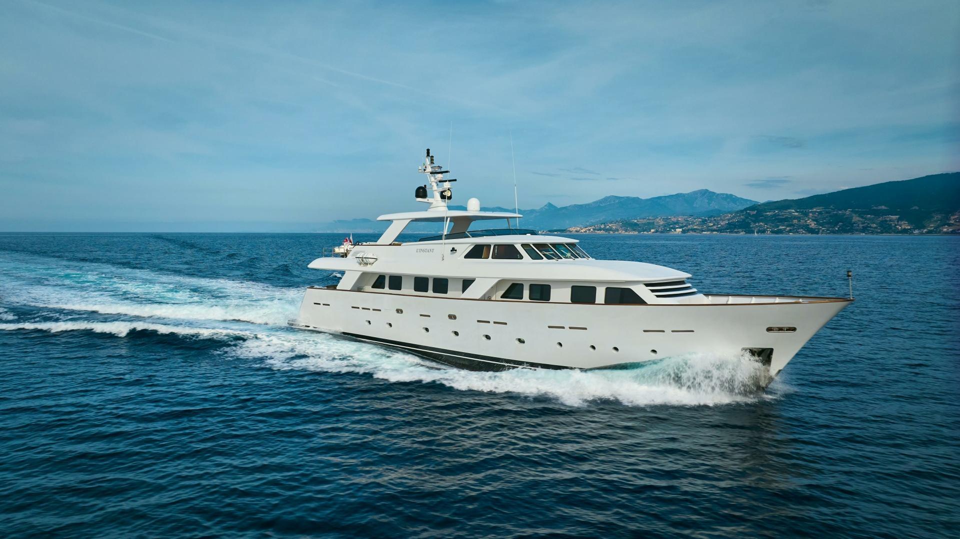 Costruzioni Navali Tigullio Castagnola Custom