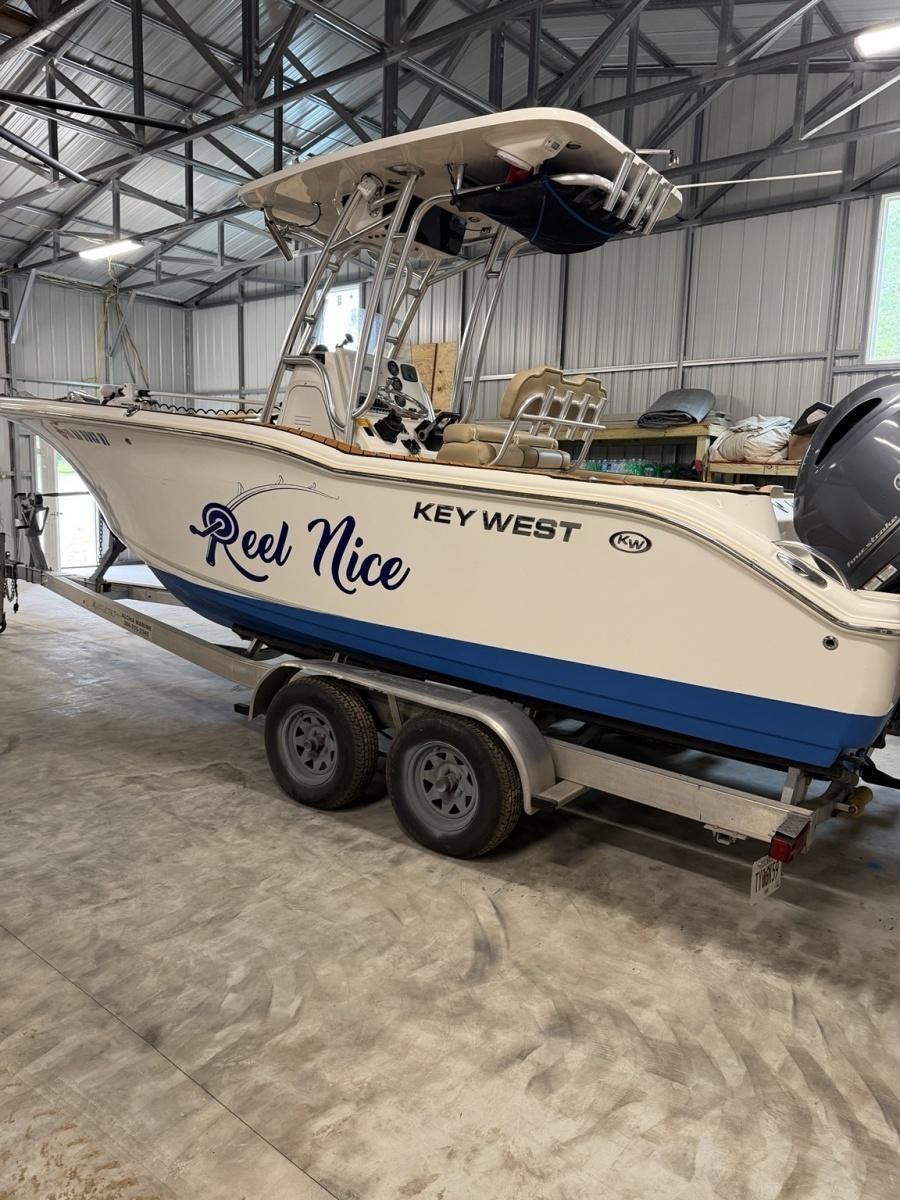 Key West 244 CC