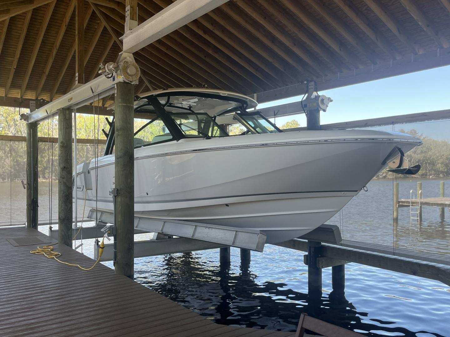 Boston Whaler 320 Vantage