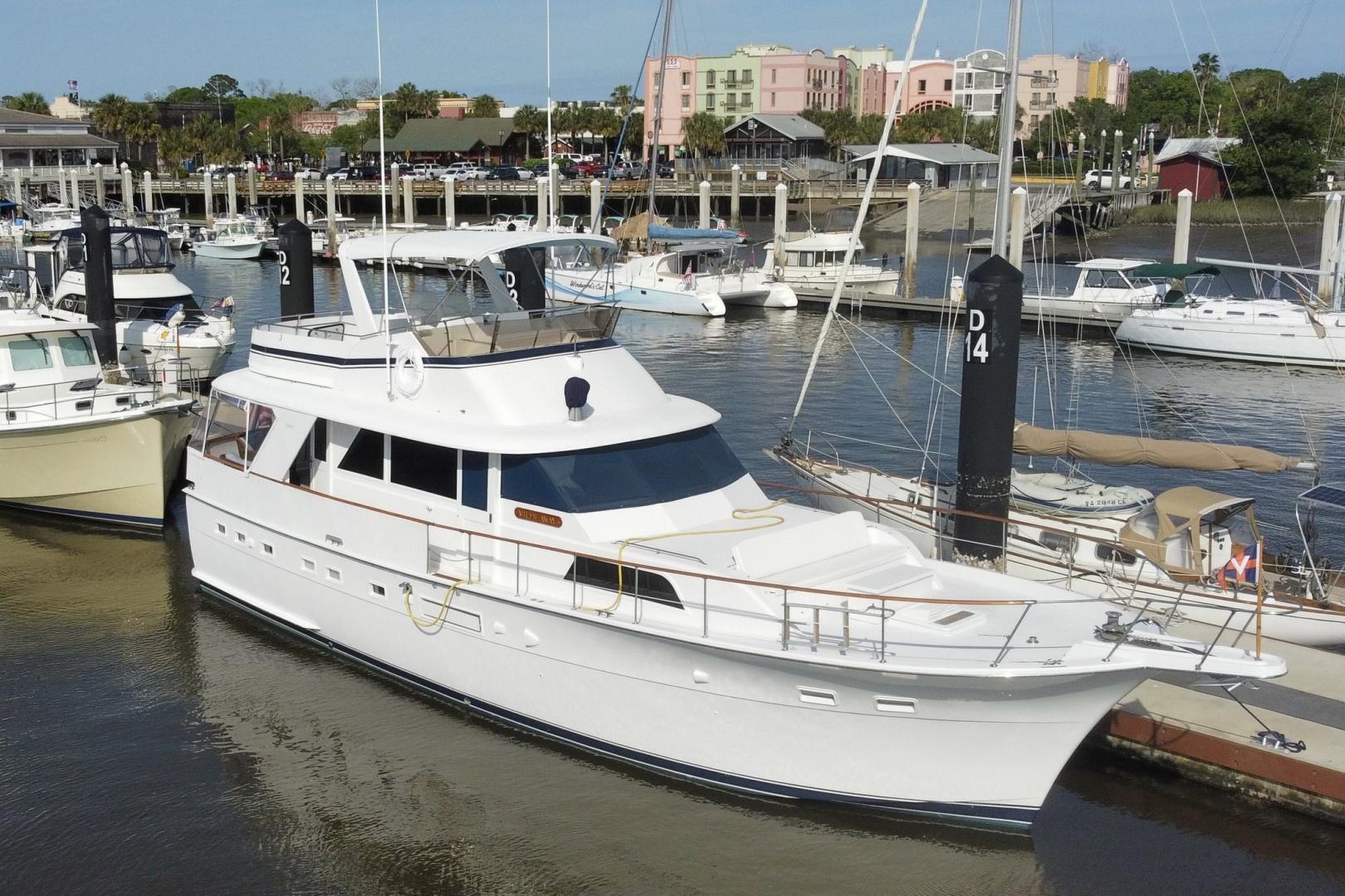 Hatteras 53