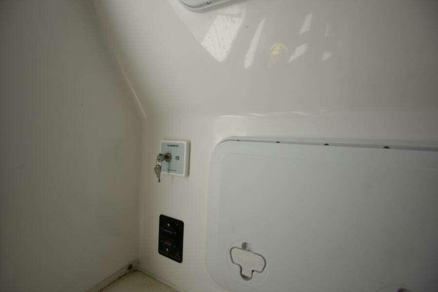 Photo 38