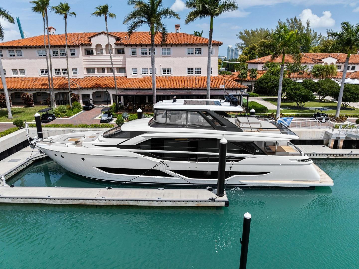 Ferretti 860 for sale