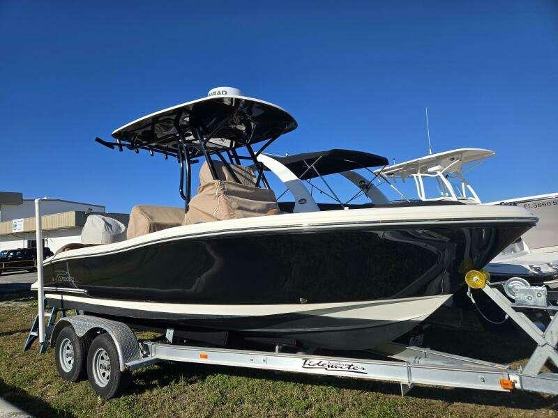 2021 Pioneer 20' (6.10 m)
