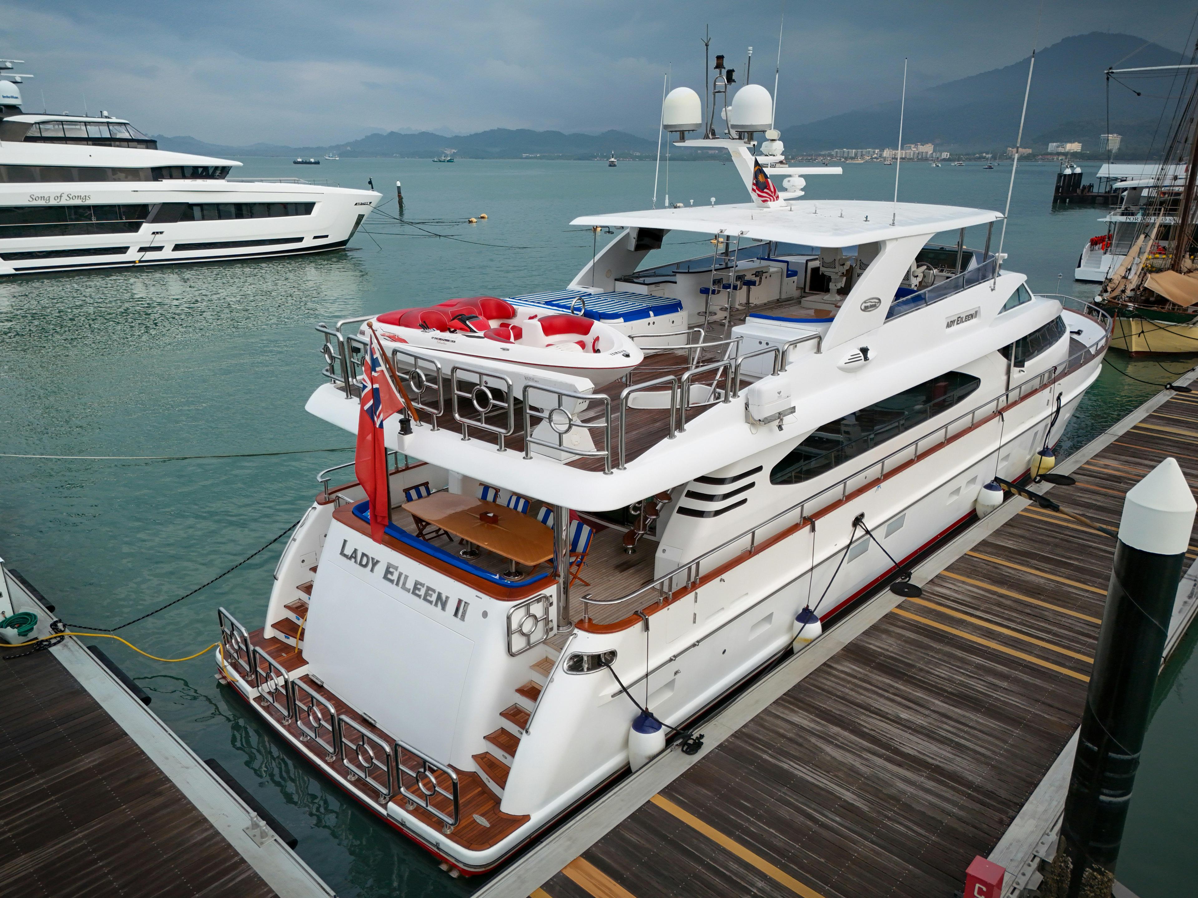 New Ocean Yachts