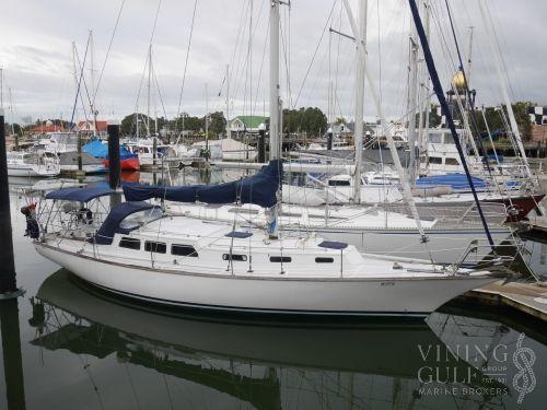 Salthouse 12.8 Crusader