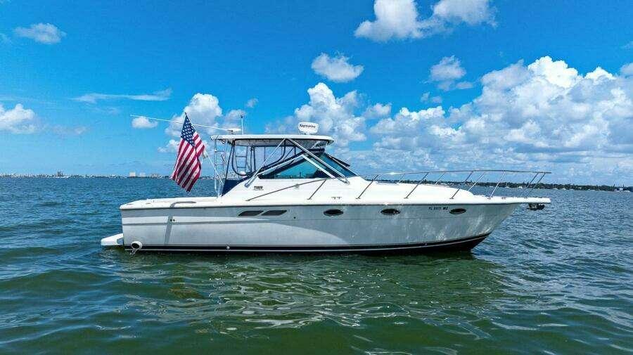 Tiara Yachts 3100 Open LE