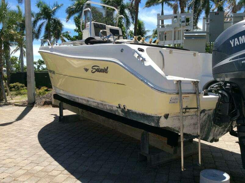 Seaswirl Striper 21