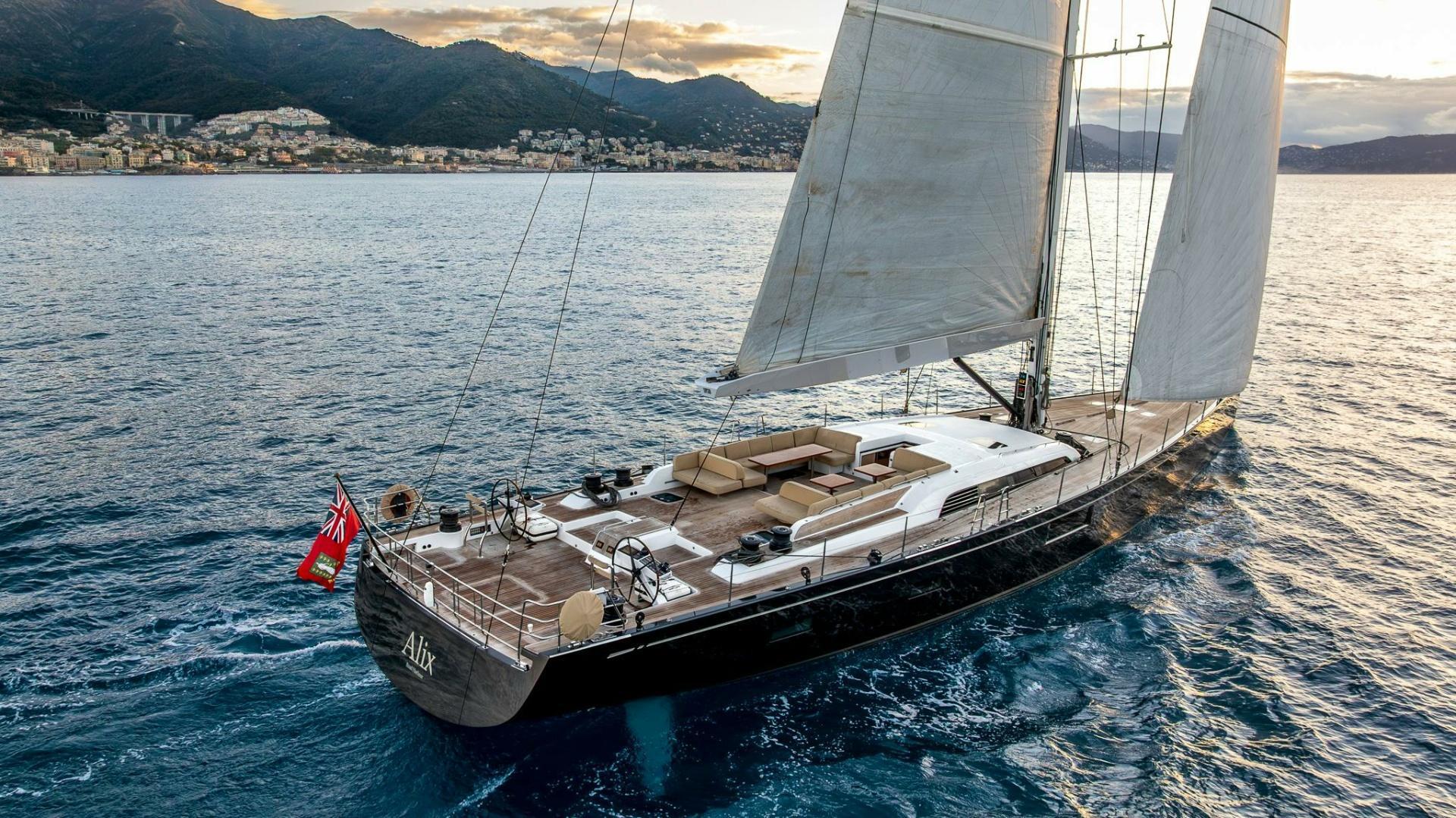 Nautor Swan 98