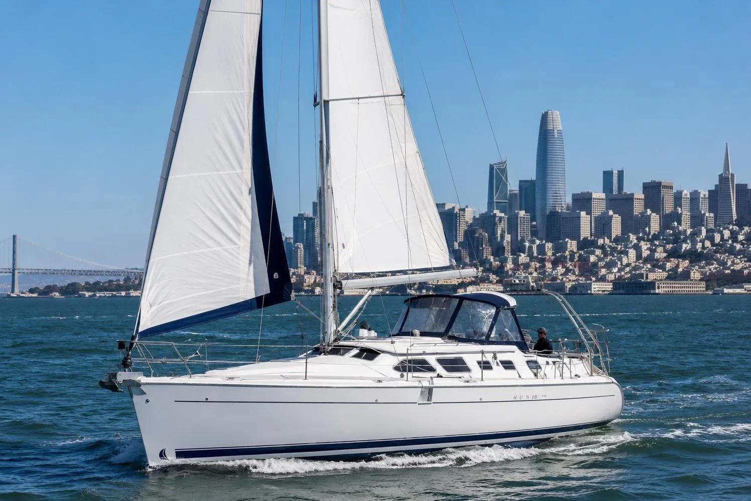 Hunter 41 Deck Salon