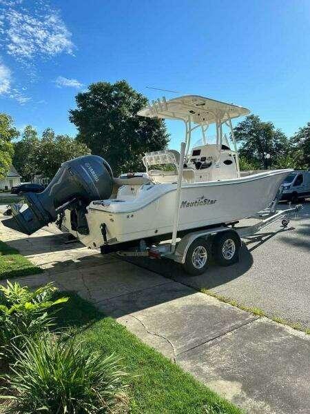 NauticStar 2302 Legacy