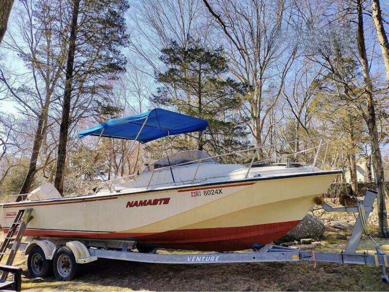 Boston Whaler 25 Revenge