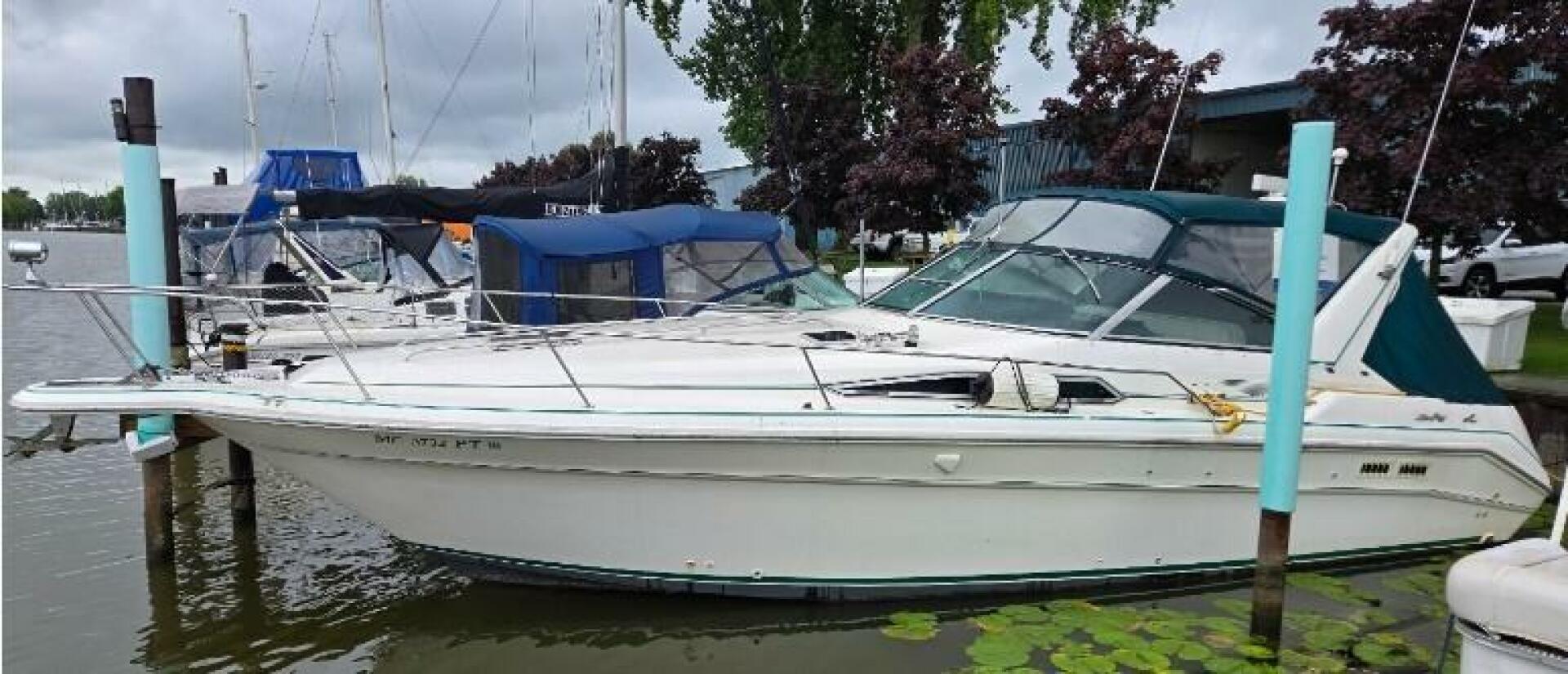 Sea Ray 330 Sundancer
