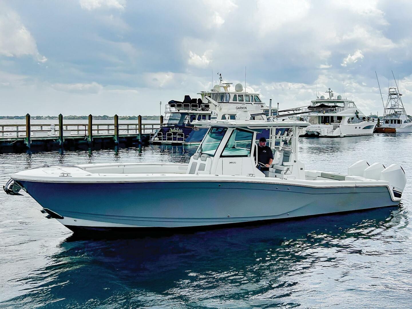 Caymas 341CC