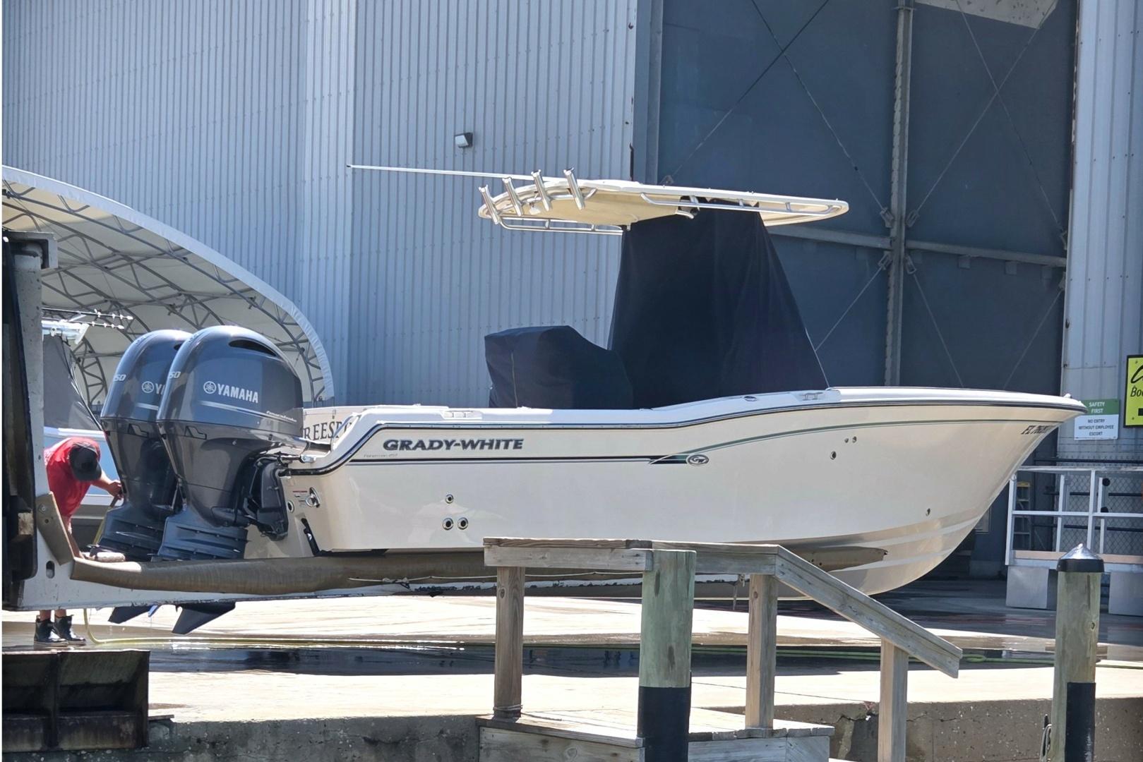 Grady-White Fisherman 257