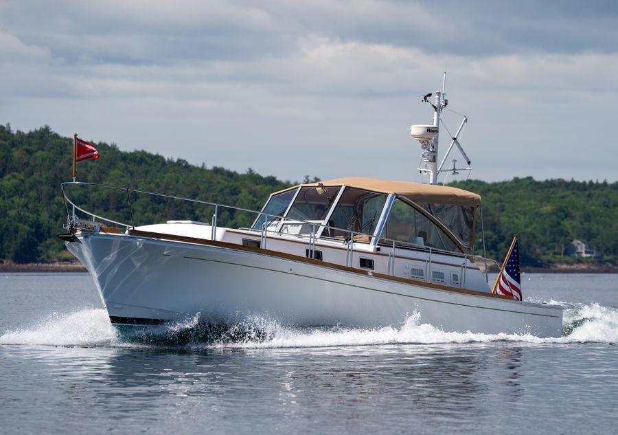 Grand Banks 43 Eastbay EX