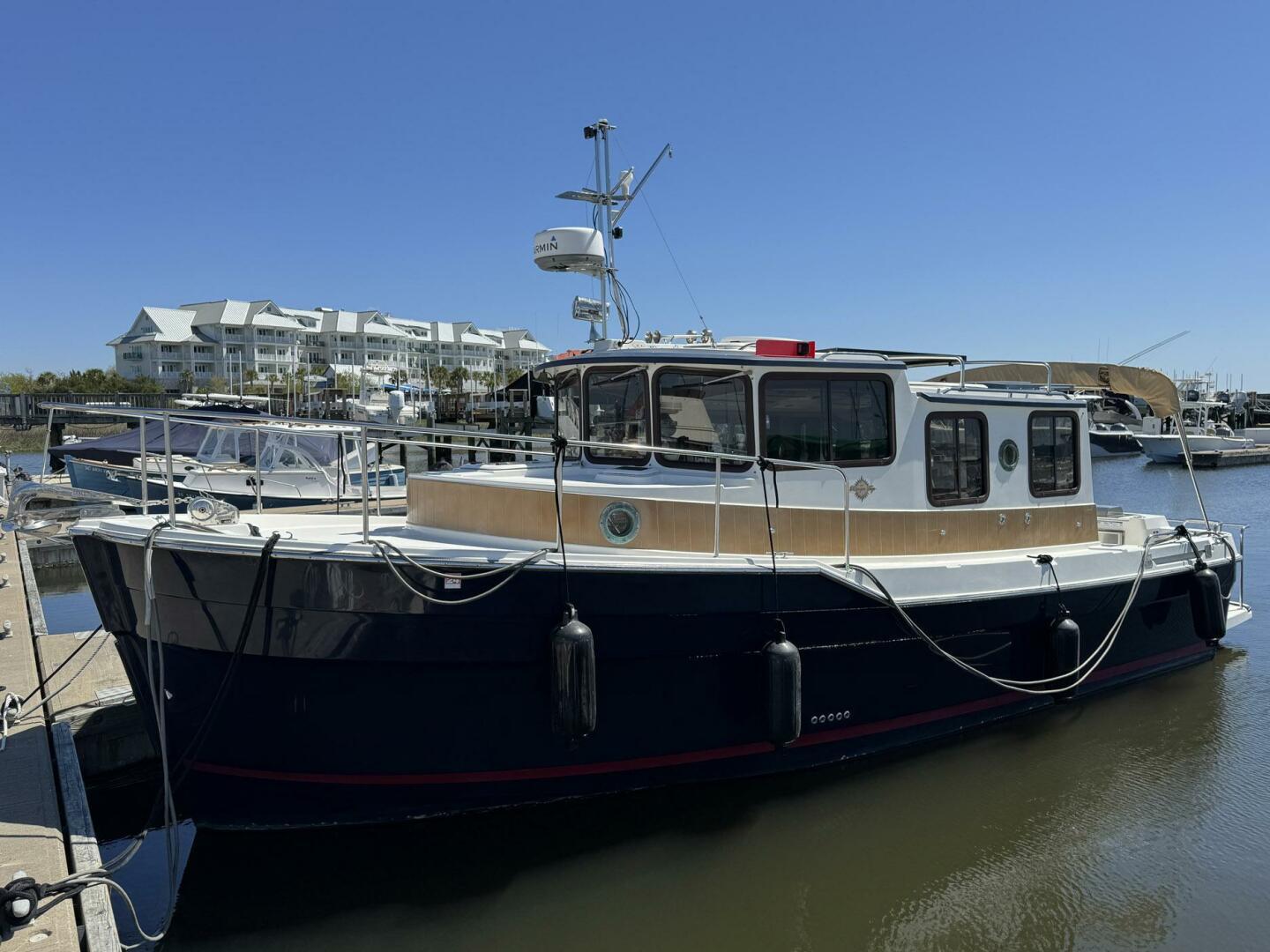 Ranger Tugs R-29
