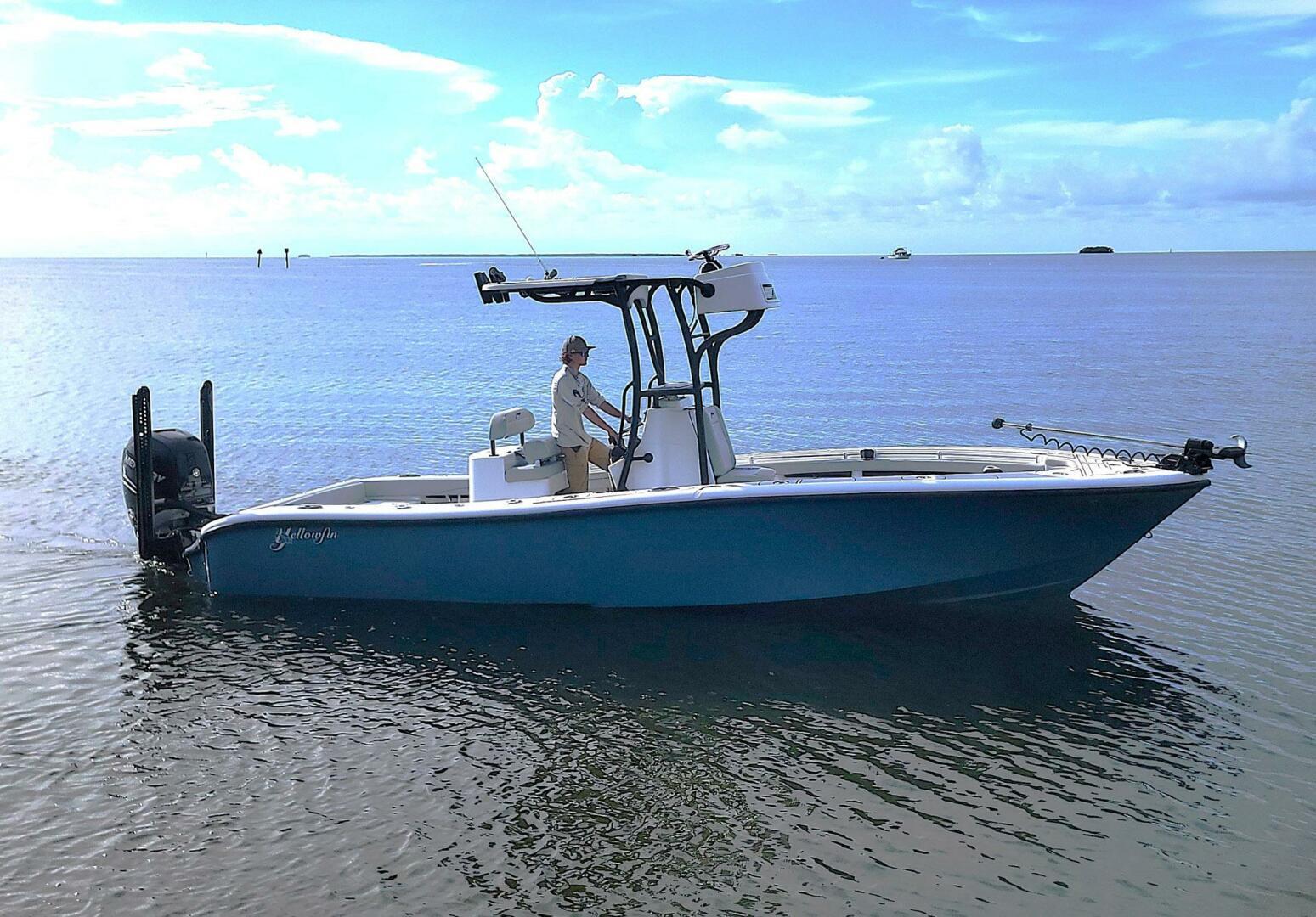 Yellowfin 26 Hybrid