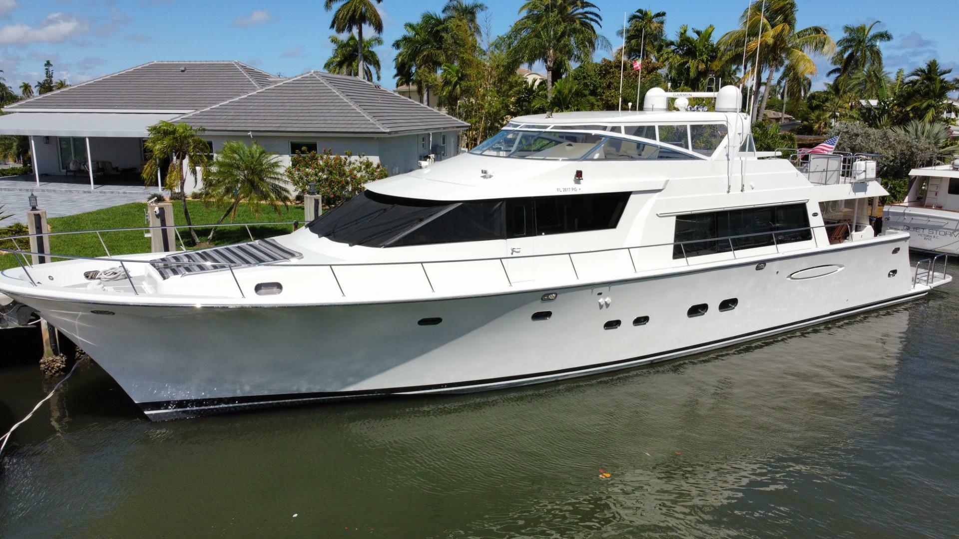 Pacific Mariner 85 Motoryacht