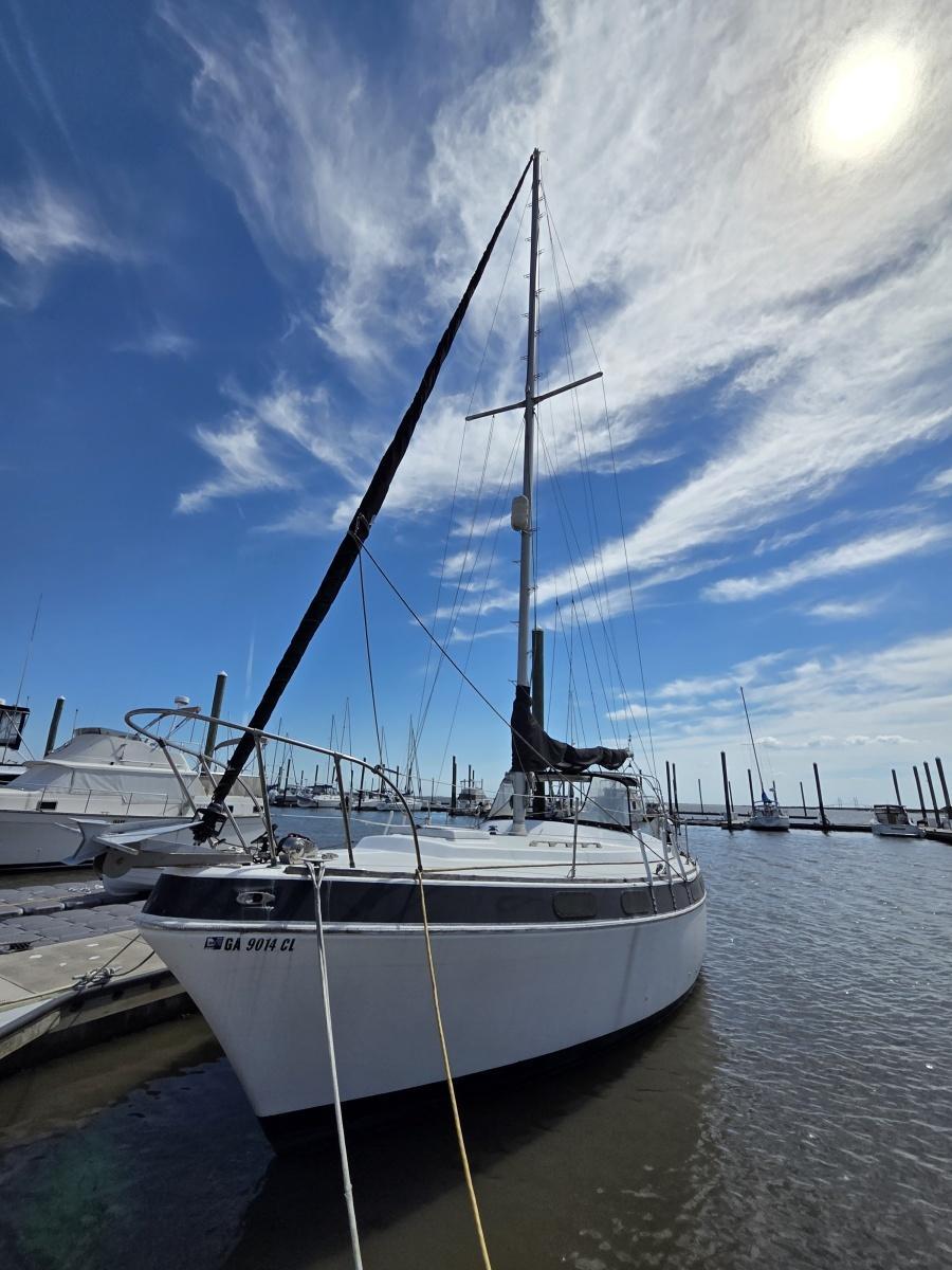 Morgan Out Island 33