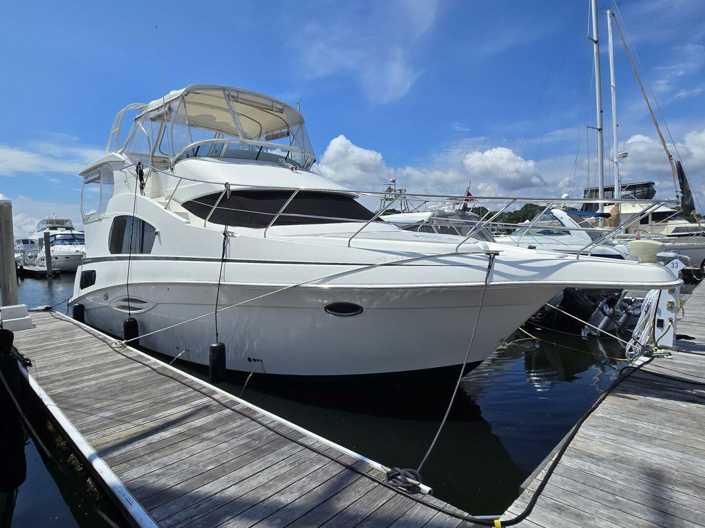 Silverton 39 Aft Cabin Motor Yacht