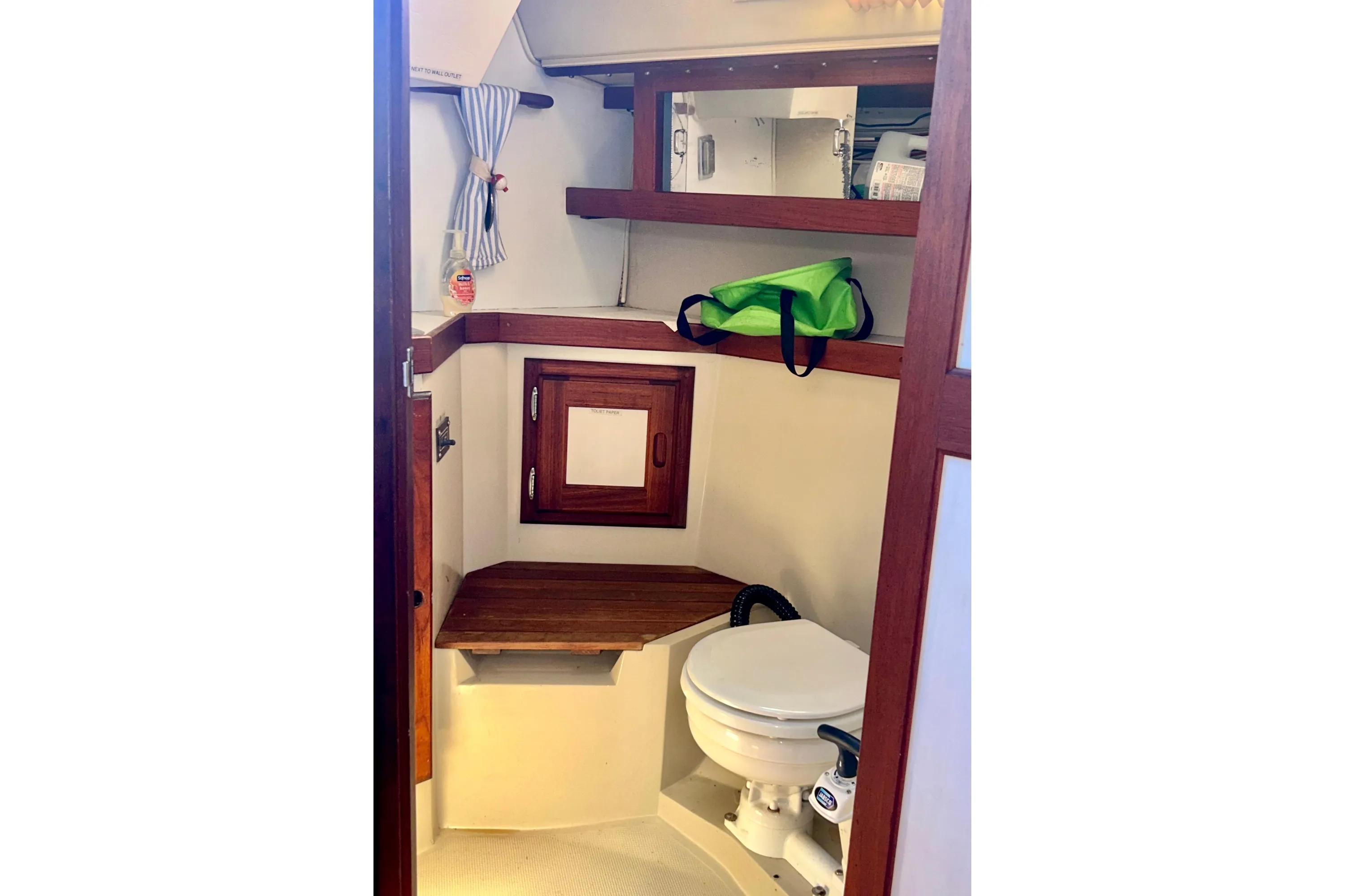 Photo 18