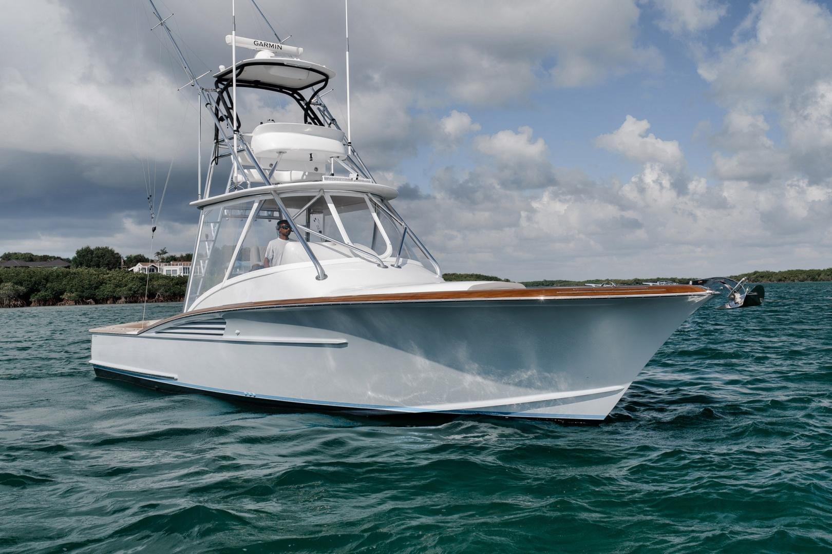 Winter Custom Yachts 38 Walk Around