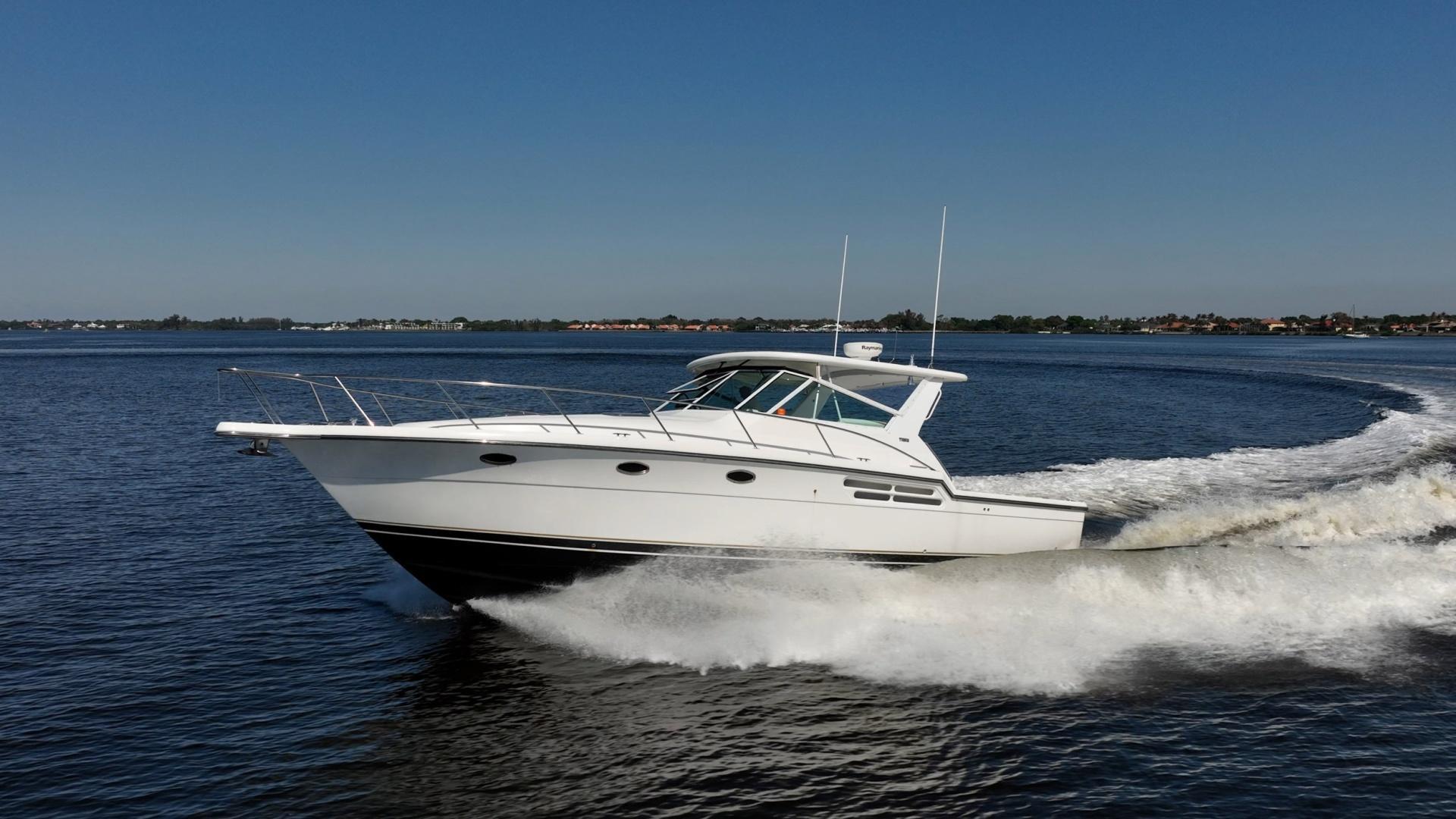 Tiara Yachts 41 Island Trader