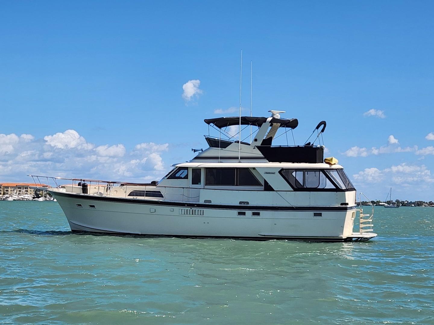 Hatteras 53