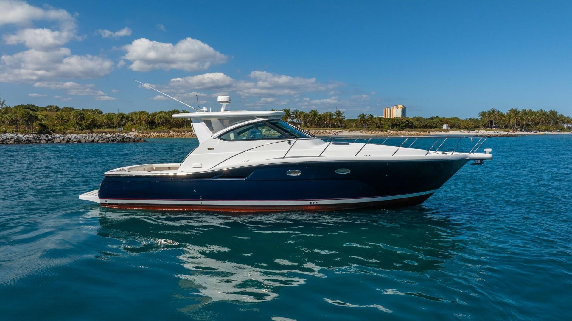 Tiara Yachts 4200 Open