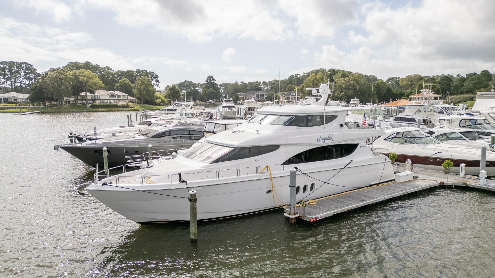 Hatteras 80 Enclosed Bridge for sale