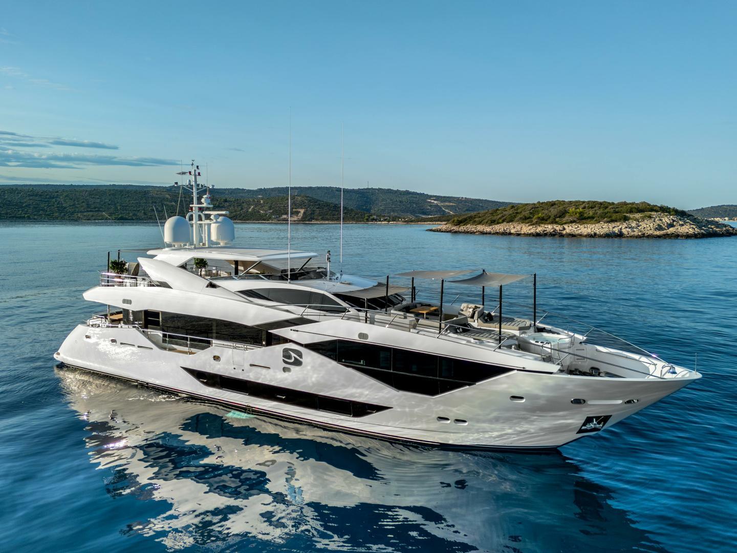 Sunseeker 116 Yacht for sale