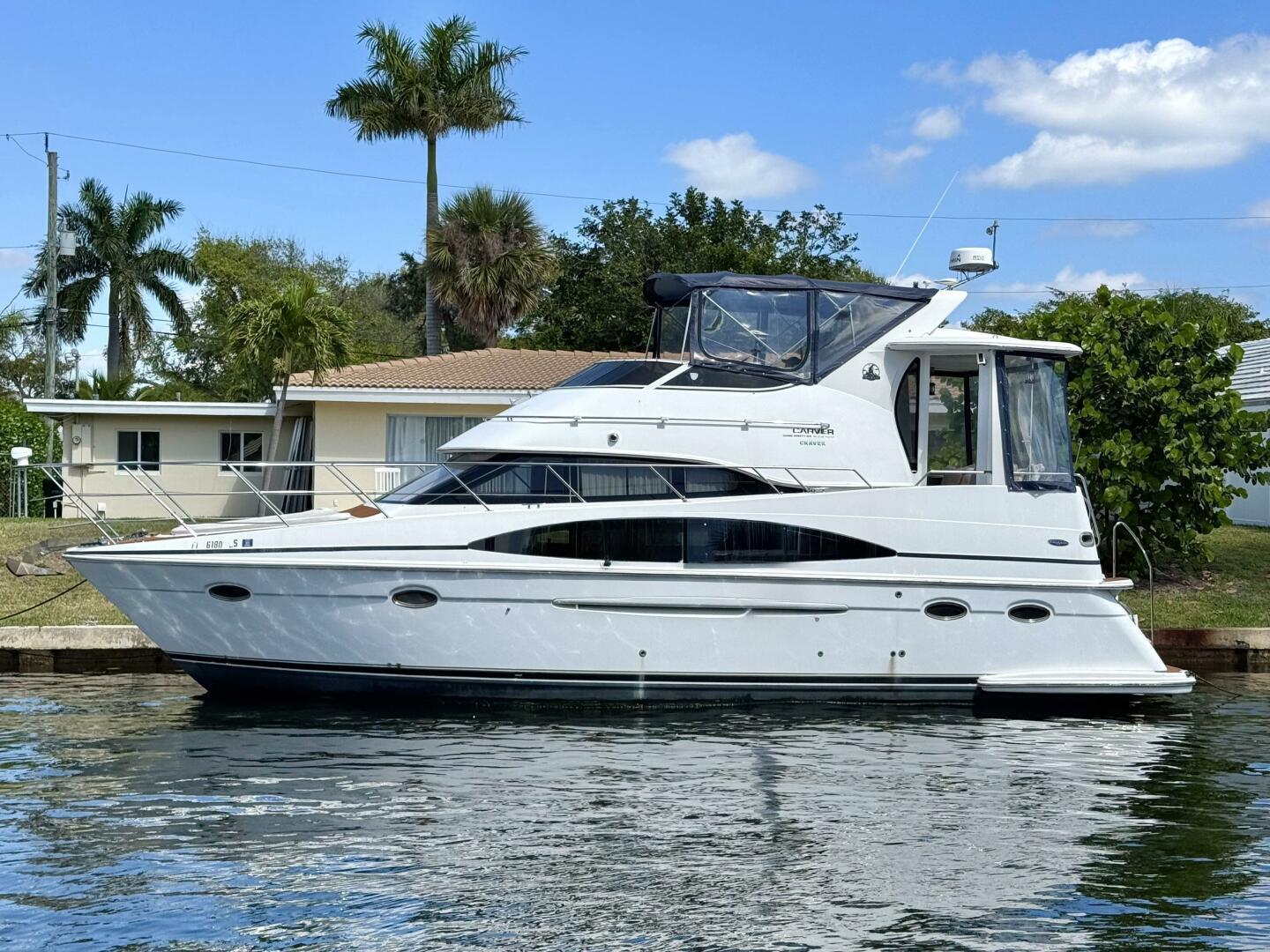 Carver 40 Flybridge
