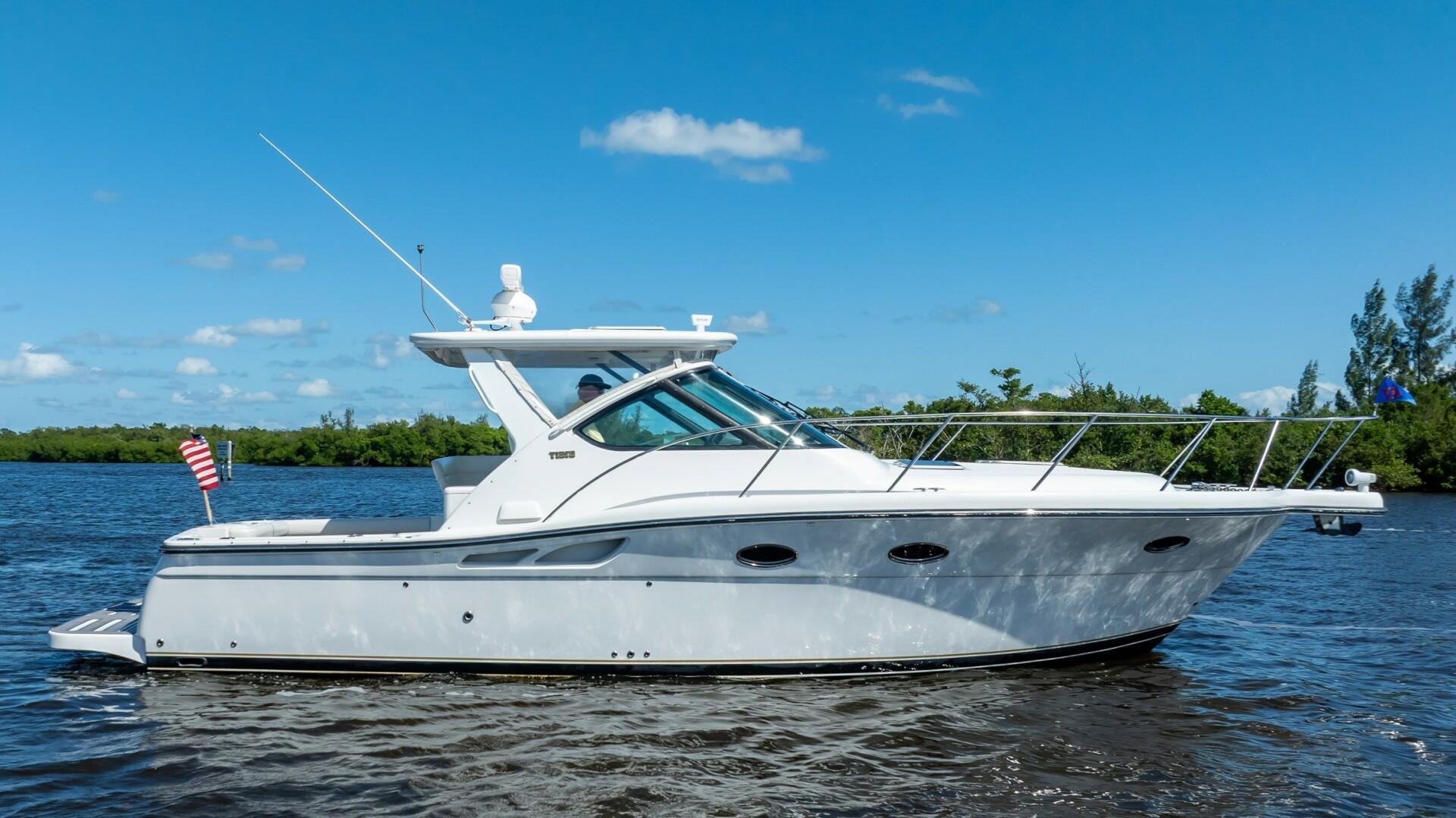 Tiara Yachts 3200 Open