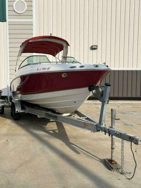 Chaparral 256 SSi