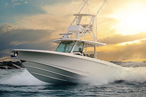 Boston Whaler 380 Outrage
