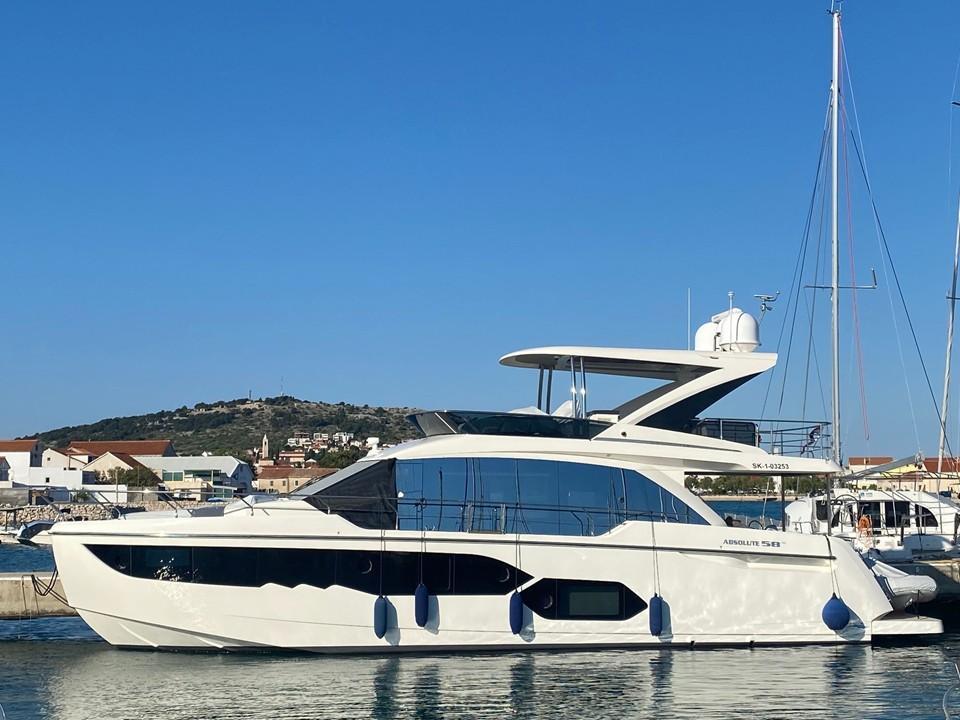 Absolute 58 Flybridge