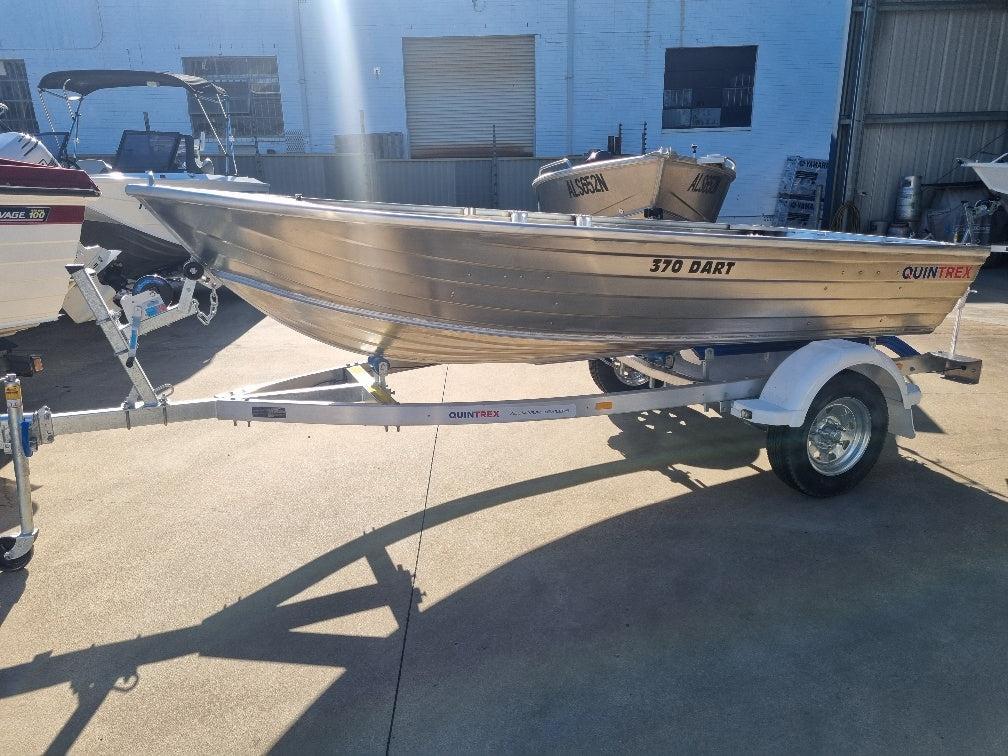 Quintrex 370 Dart